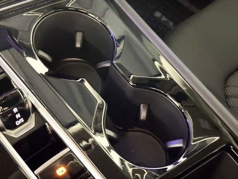 New 2026 Volkswagen Atlas SEL Premium R-Line image 15