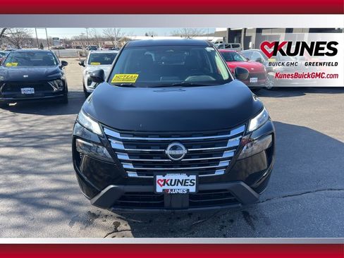 Used 2025 Nissan Rogue SV image 13