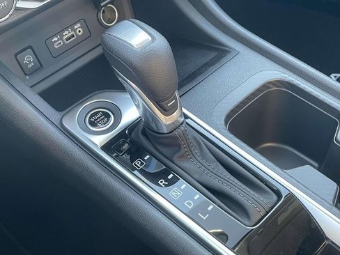 New 2025 Nissan Sentra SV w/ All-Weather Package image 30