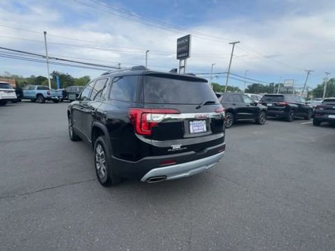 Used 2023 GMC Acadia SLE w/ Driver Convenience Package FWD image 6