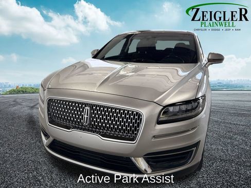 Used 2019 Lincoln Nautilus Reserve AWD/4WD image 7