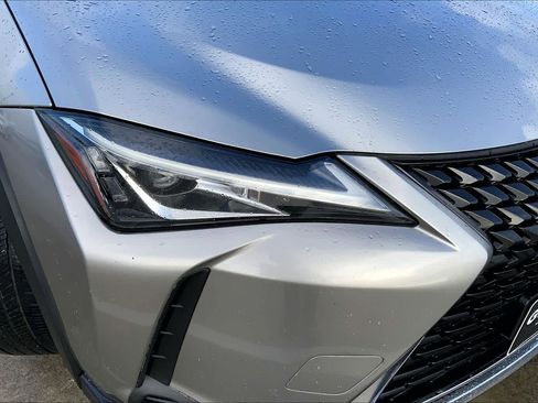 Used 2019 Lexus UX 250h w/ Accessory Package image 25