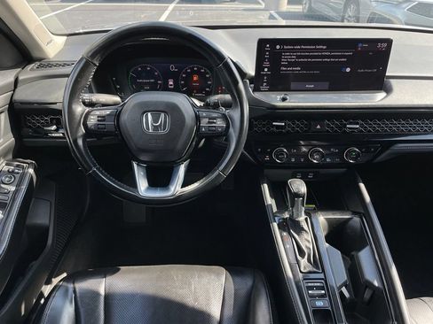 Certified 2023 Honda Accord Touring image 11
