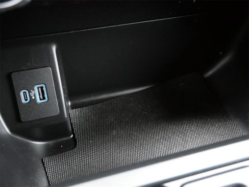 Certified 2023 Ford F150 XLT w/ Equipment Group 302A High image 22