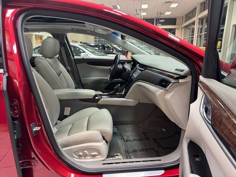 Used 2013 Cadillac XTS Platinum image 20