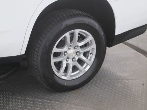 Used 2023 Chevrolet Tahoe LT AWD/4WD image 14