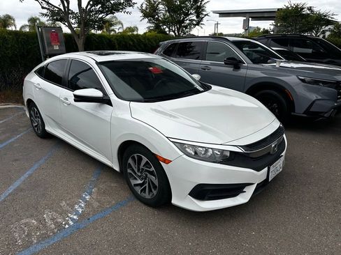 Used 2016 Honda Civic EX image 8