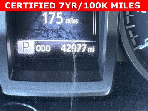 Used 2023 Toyota Tacoma TRD Off-Road image 28