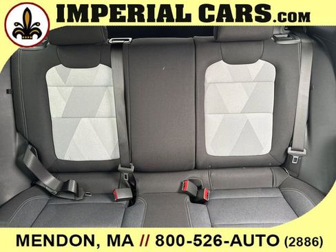 New 2026 Chevrolet Trax RS w/ Sunroof Package image 32