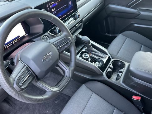 Used 2026 Chevrolet Colorado Trail Boss image 11