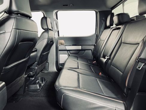 Used 2022 Ford F150 Lariat w/ Max Trailer Tow Package image 10