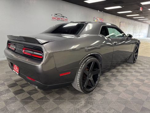 Used 2020 Dodge Challenger SXT image 14