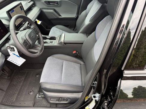 New 2026 Toyota RAV4 XSE AWD/4WD image 11