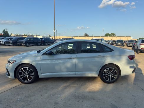 New 2026 Volkswagen Jetta Sport FWD image 8