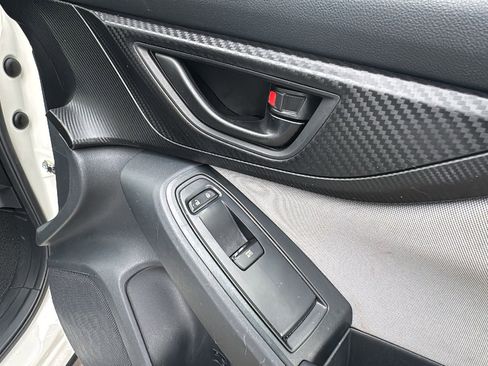 Used 2019 Subaru Crosstrek 2.0i Premium image 30