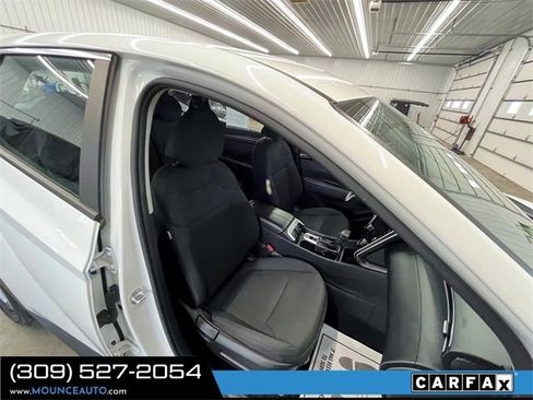 Used 2023 Hyundai Tucson SE image 8