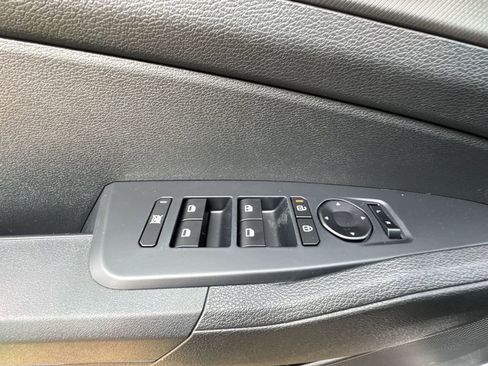 New 2026 Kia Sportage LX image 13