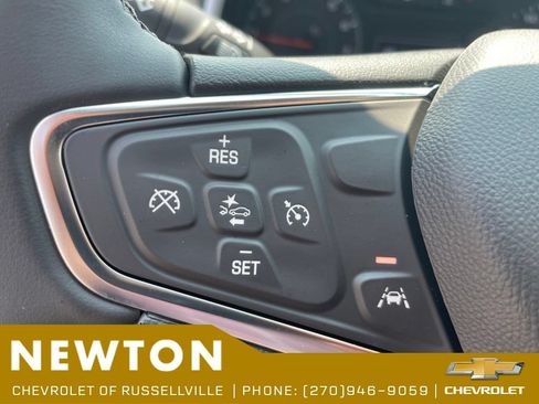 Used 2025 Chevrolet Malibu RS FWD image 13