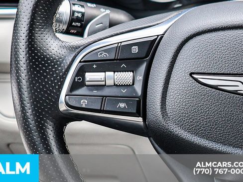 Used 2025 Genesis G70 2.5T AWD/4WD image 33