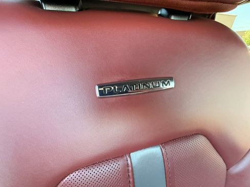 Used 2019 Ford F150 Platinum w/ Equipment Group 701A Luxury AWD/4WD image 21