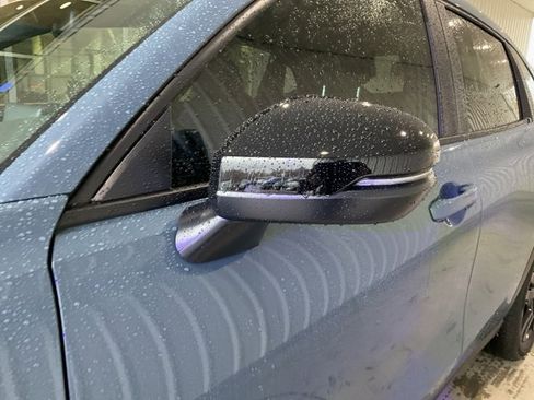 New 2026 Honda HR-V Sport image 3