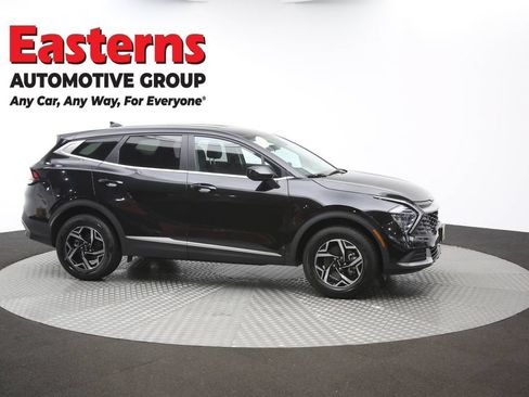 Used 2024 Kia Sportage LX AWD/4WD image 47