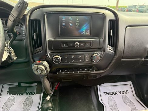 Used 2017 Chevrolet Silverado 3500 W/T w/ WT Convenience Package AWD/4WD image 28