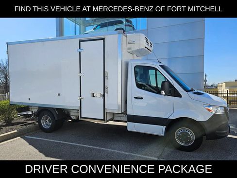 Used 2023 Mercedes-Benz Sprinter 3500 image 3