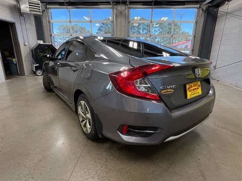 Used 2021 Honda Civic LX image 3
