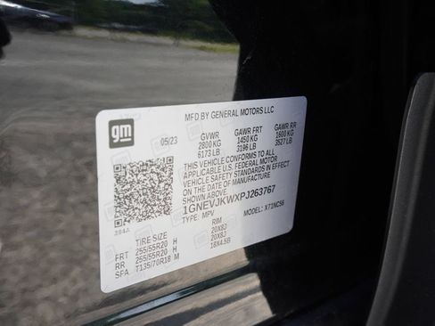 Used 2023 Chevrolet Traverse RS w/ LPO, Floor Liner Package AWD/4WD image 57