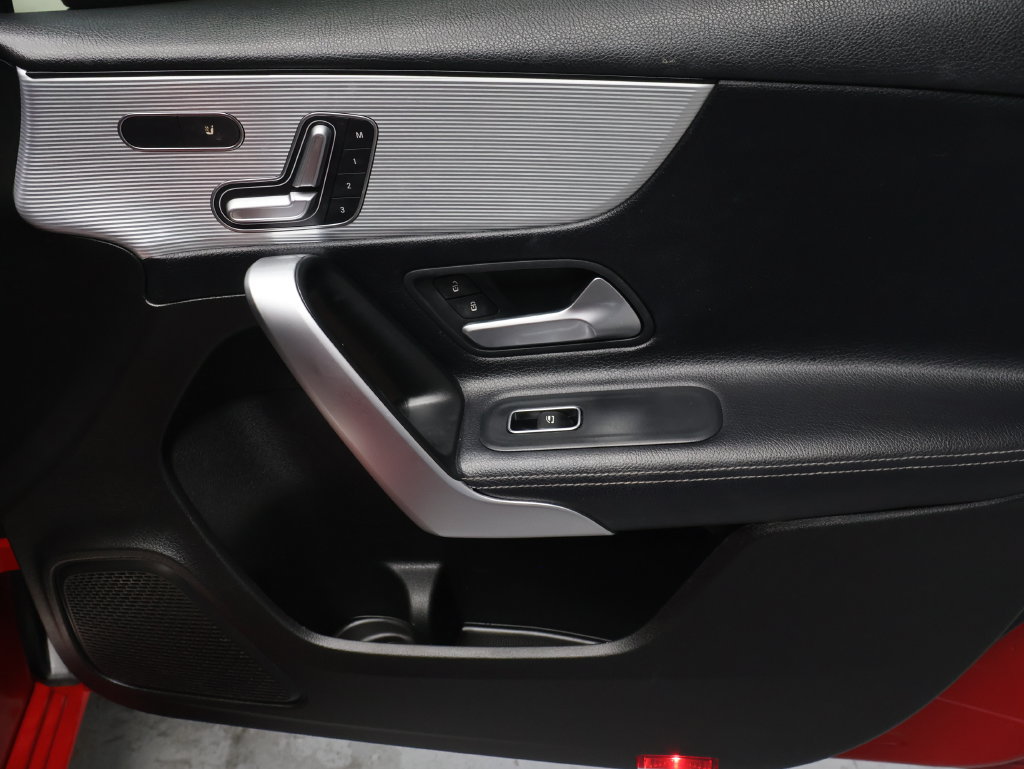 Used 2019 Mercedes-Benz A 220 image 11