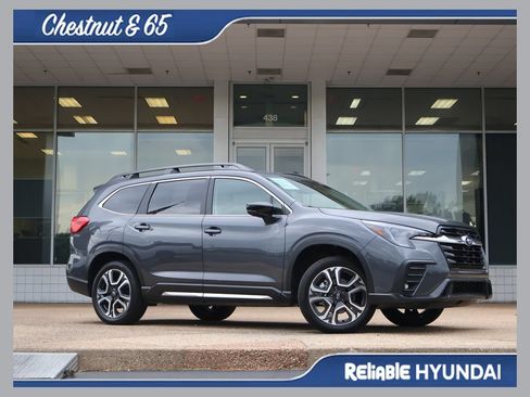 Used 2025 Subaru Ascent Limited w/ Popular Package #2 AWD/4WD image 1