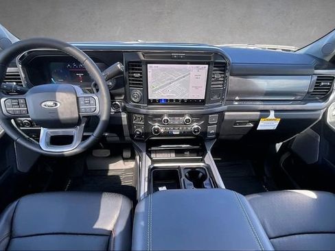 New 2026 Ford F250 Lariat w/ Black Appearance Package AWD/4WD image 4