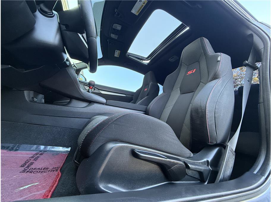 Used 2018 Honda Civic Si image 9