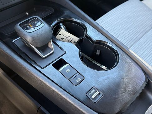 Certified 2023 Nissan Rogue SV image 21