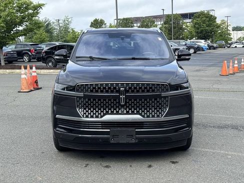 Used 2025 Lincoln Navigator L Reserve AWD/4WD image 6