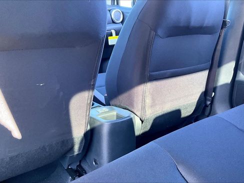 New 2025 Nissan Versa S image 19