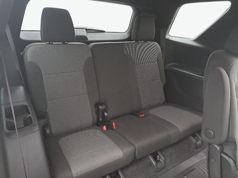 Used 2023 Chevrolet Traverse LT AWD/4WD image 12