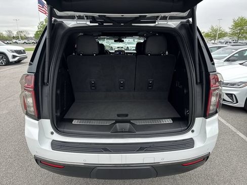 Used 2021 Chevrolet Tahoe RST w/ Luxury Package AWD/4WD image 26