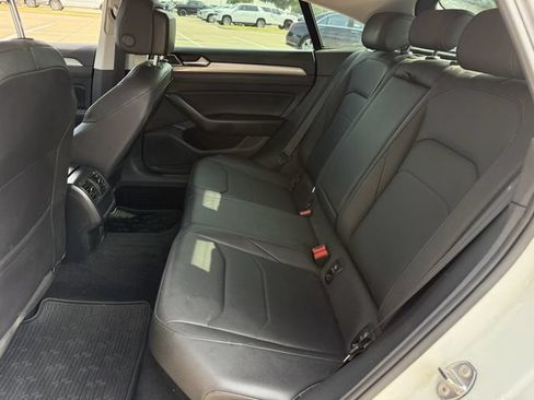 Used 2019 Volkswagen Arteon SE FWD image 25