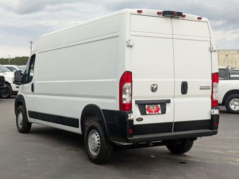 New 2026 RAM ProMaster 2500 w/ Convenience Group image 5