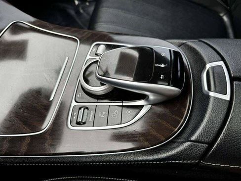 Used 2019 Mercedes-Benz E 300 w/ Premium 1 Package image 32