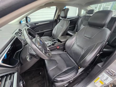 Used 2013 Ford Fusion Titanium FWD image 14