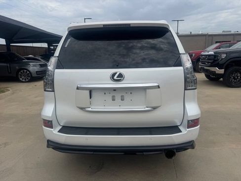 Used 2023 Lexus GX 460 Premium w/ Premium Package AWD/4WD image 5