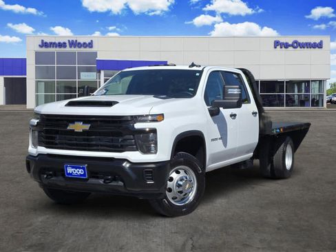 Used 2025 Chevrolet Silverado 3500 W/T w/ WT Convenience Package AWD/4WD image 1