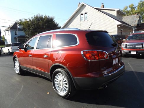 Used 2011 Buick Enclave CX w/ Driver Confidence Package image 11