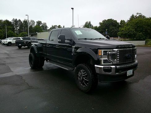 Used 2021 Ford F350 Lariat w/ Lariat Ultimate Package AWD/4WD image 7