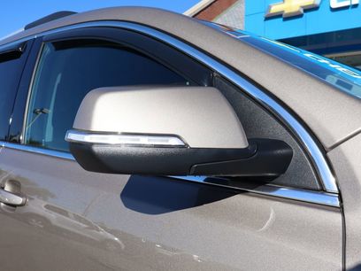 Used 2023 GMC Acadia SLE w/ Driver Convenience Package