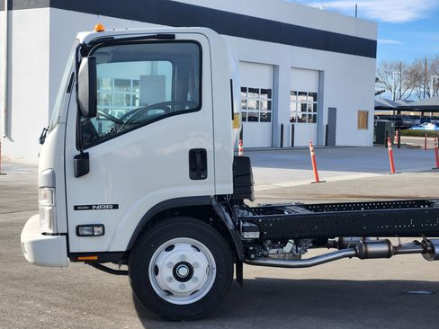 New 2025 Isuzu NQR image 6