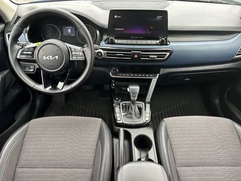 Certified 2022 Kia Seltos S image 13